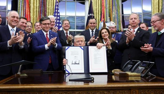 trump-resmi-akhiri-shutdown-pemerintah-di-as