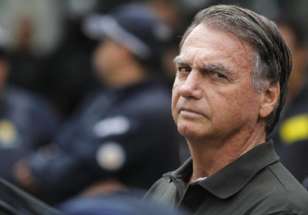 pengacara-mencari-celah-hukum-usai-eks-presiden-brasil-ditahan