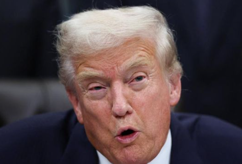 trump-mengancam-menutup-ruang-udara-venezuela