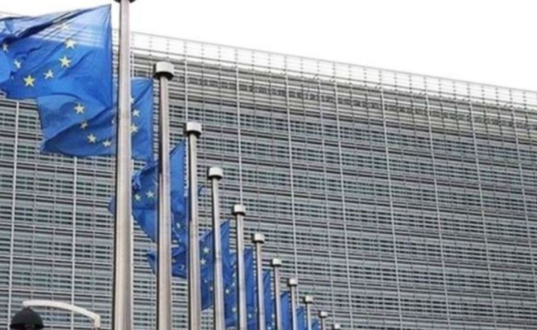 Perusahaan Eropa Membatasi Perekrutan Baru